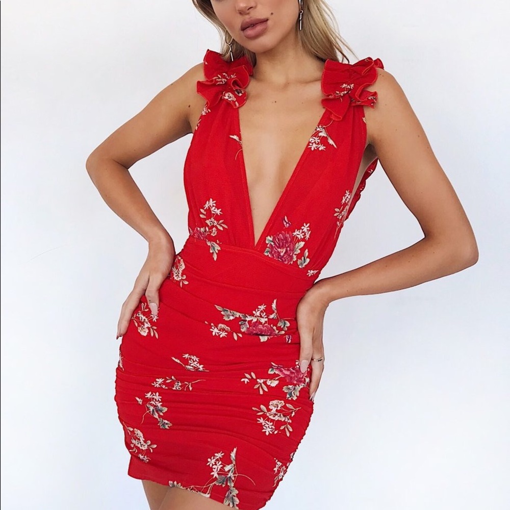 Ruffle scrunch dress